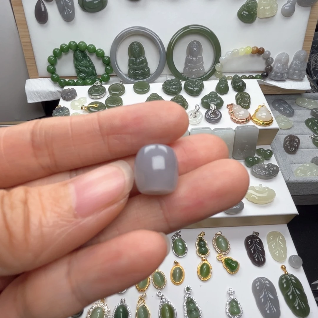 和田玉颈饰未镶嵌王*珍