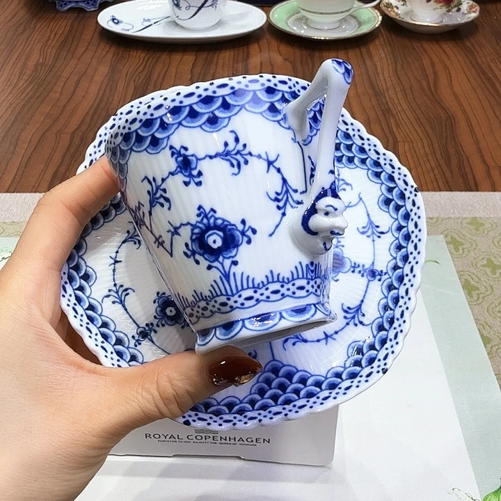 瓷片杯子杯子杯子水杯杯子水杯