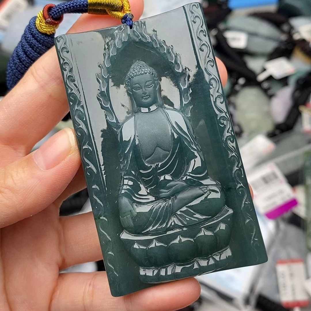 翡翠未镶嵌颈饰惊*°一