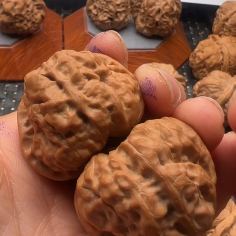 文玩核桃把件蔸*シ边38左右
