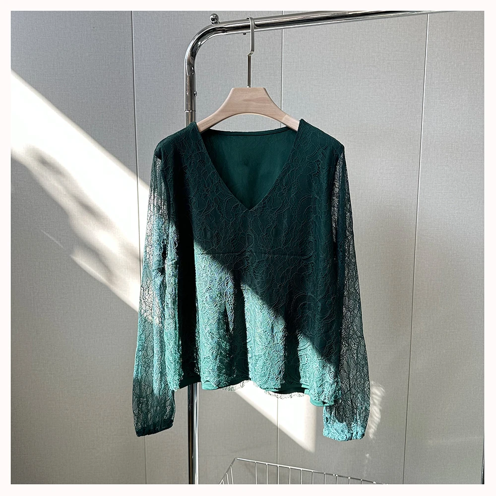 ML10810瑕疵 春季新款宽松拼接V领长袖T恤女士休闲蕾丝上衣