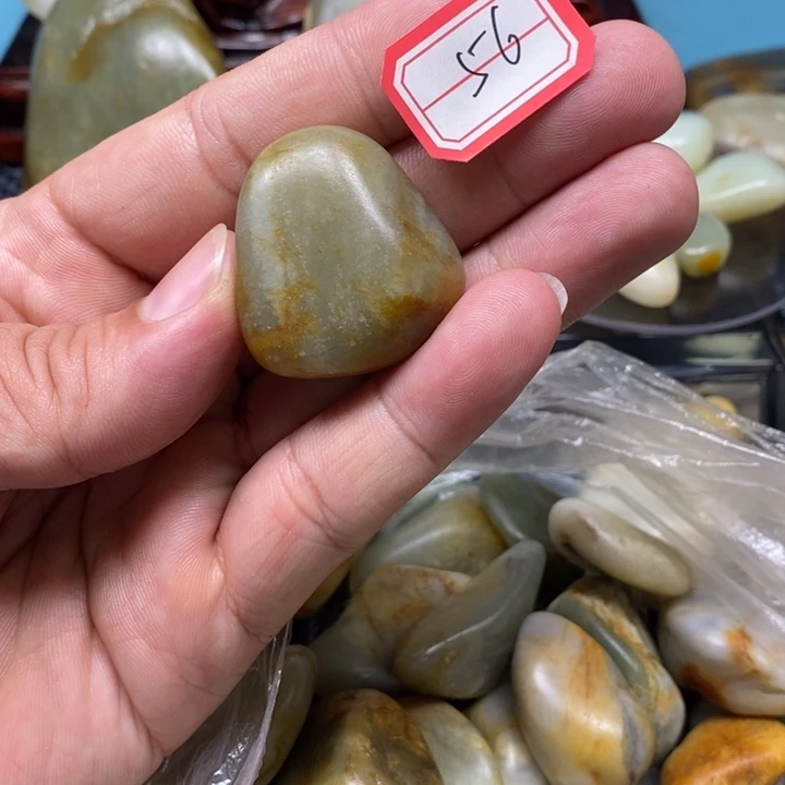 未镶嵌和田玉把件56