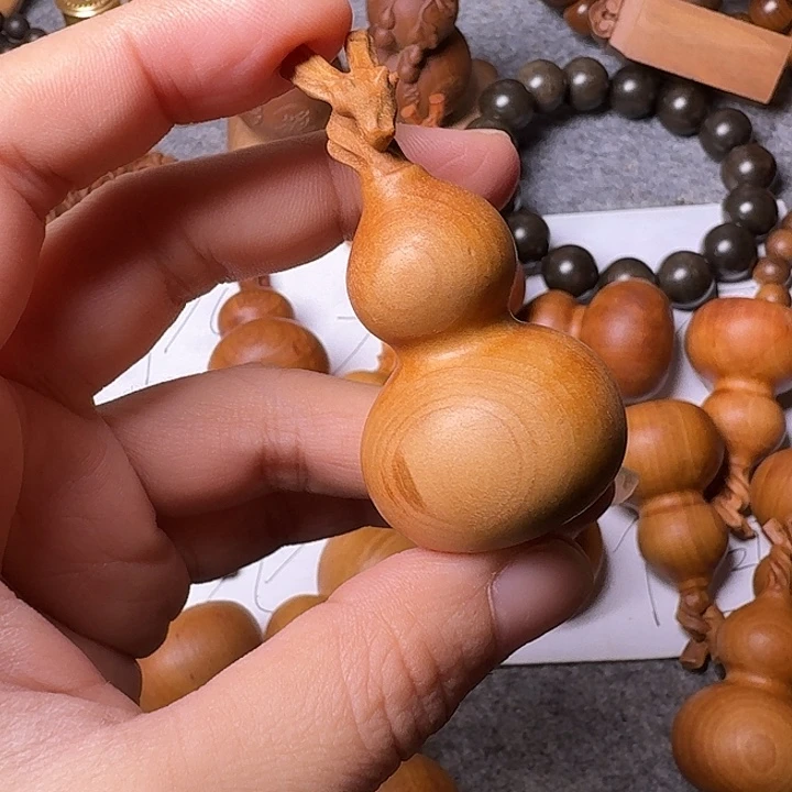 手串/手链檀香木老山檀香雕刻龙头葫芦