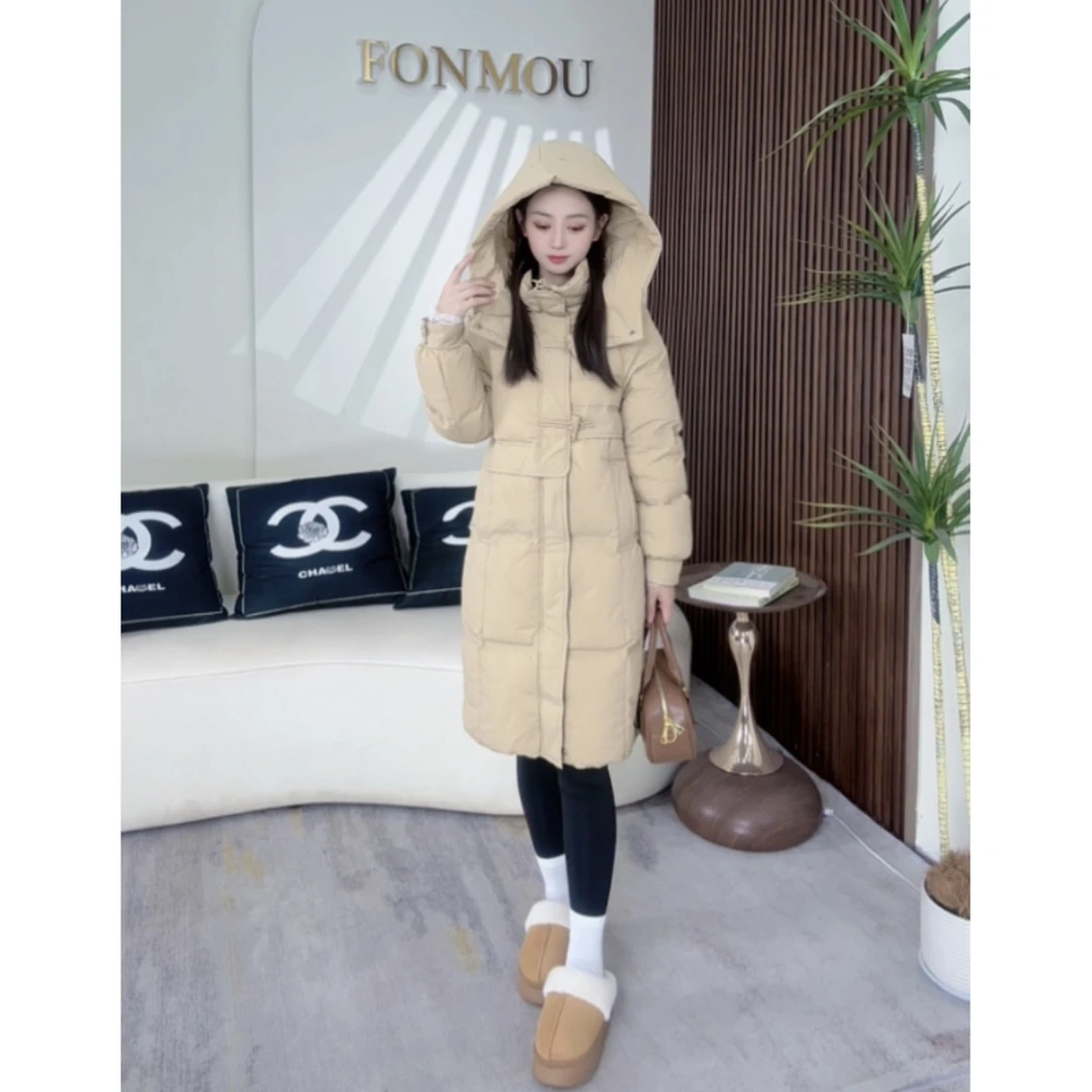 冬季小个子定制设计感时尚潮流微宽松牛角扣加厚羽绒服093