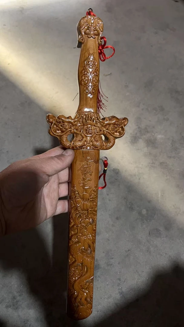 精品摆件好漂亮桃木剑