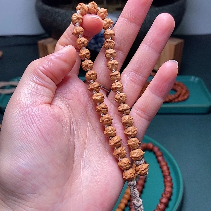 柏香籽/百香籽吊坠98.