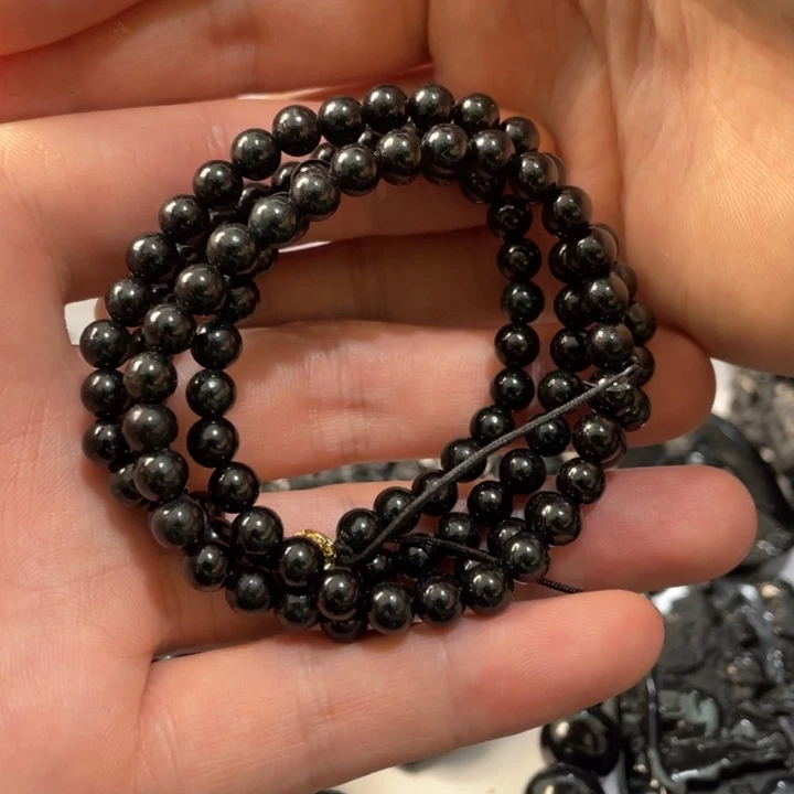 翡翠未镶嵌吊坠(不含链)卡5.8左右