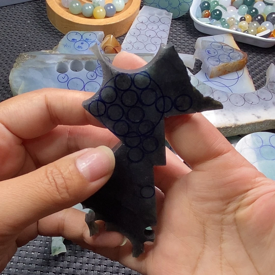 定制翡翠未镶嵌福利不包工
