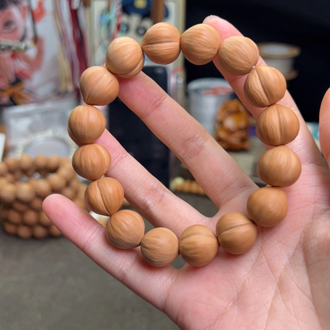 猴头核桃手串北*雪猴头屁桃