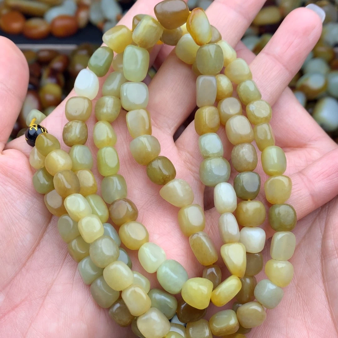 ^***^和田玉未镶嵌颈饰