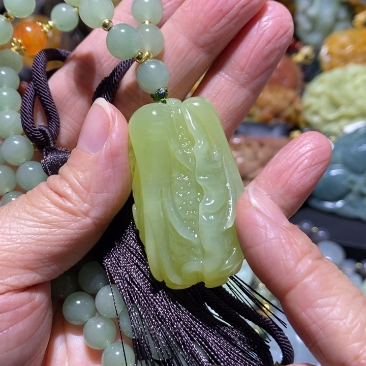 岫玉岫玉吊坠未镶嵌