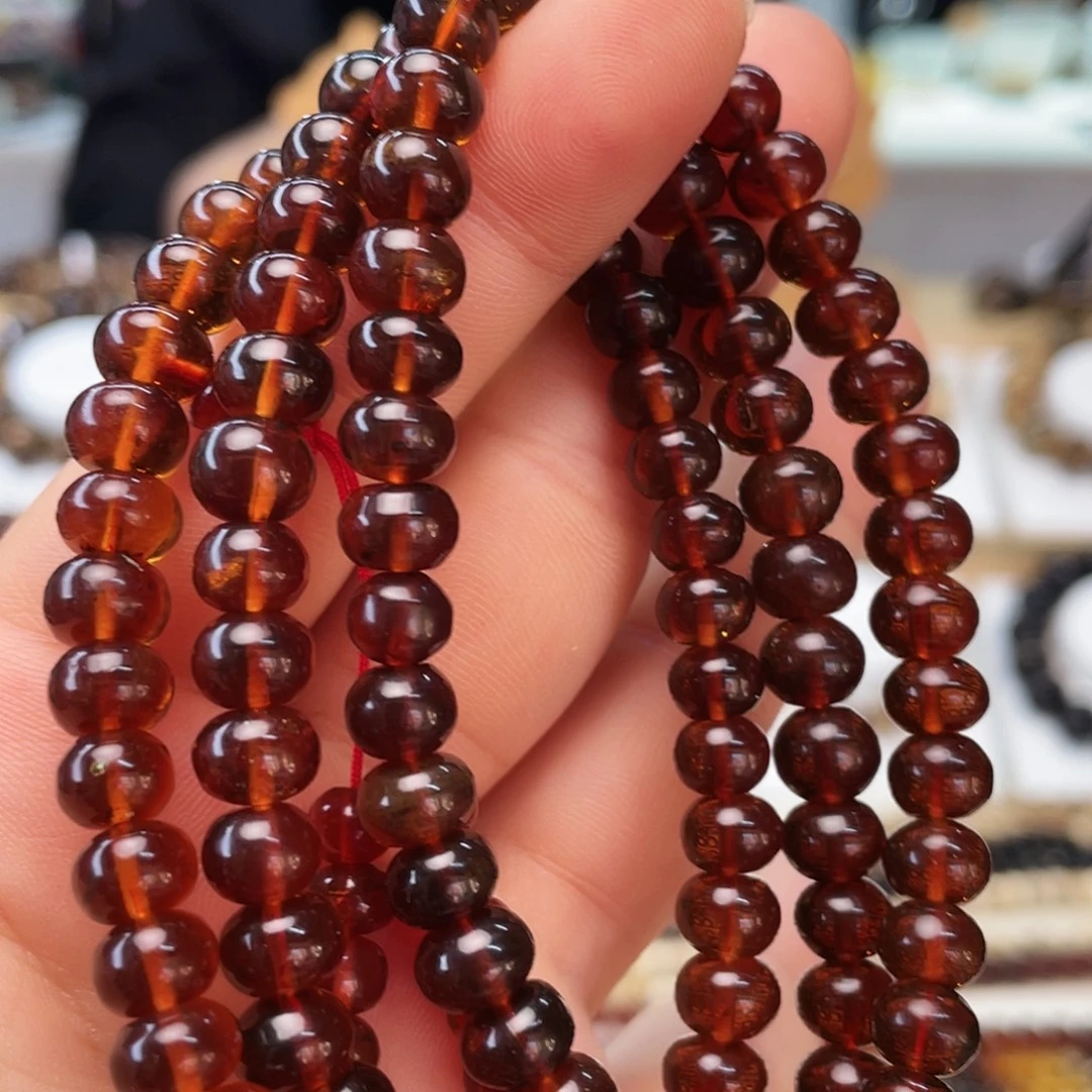 琥珀未镶嵌裸石七