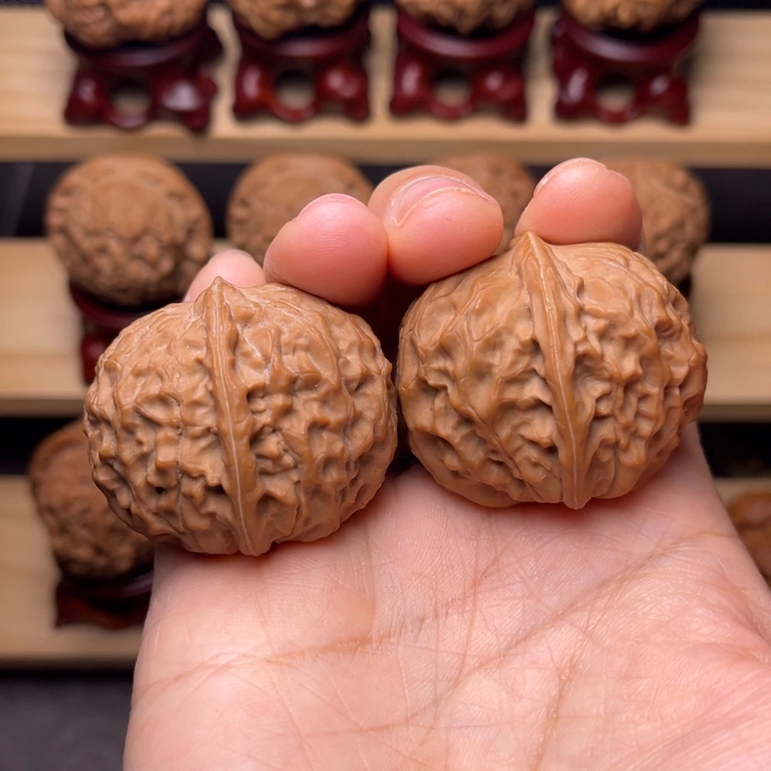 文玩核桃吊坠黄松峪