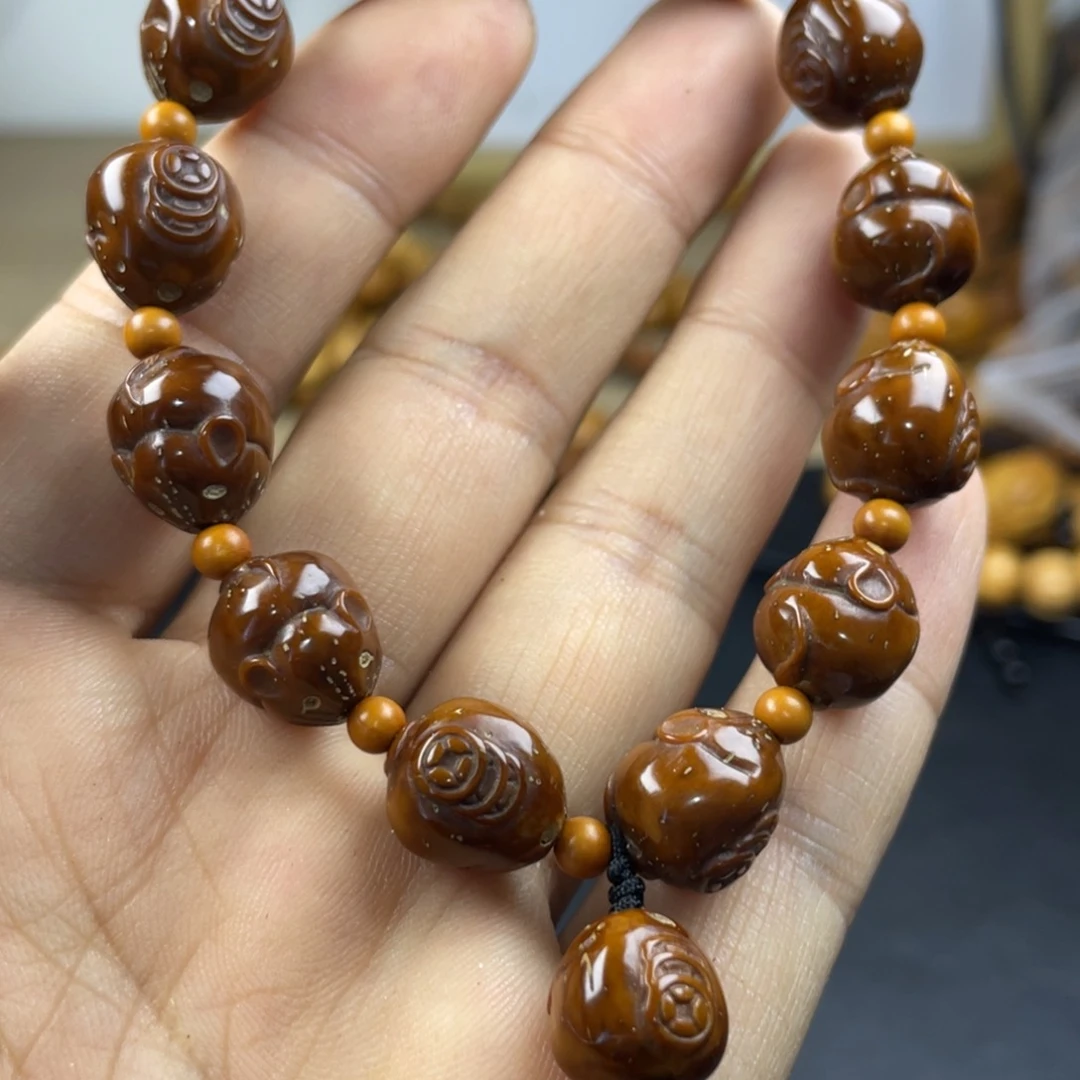 猴头核桃吊坠没事儿