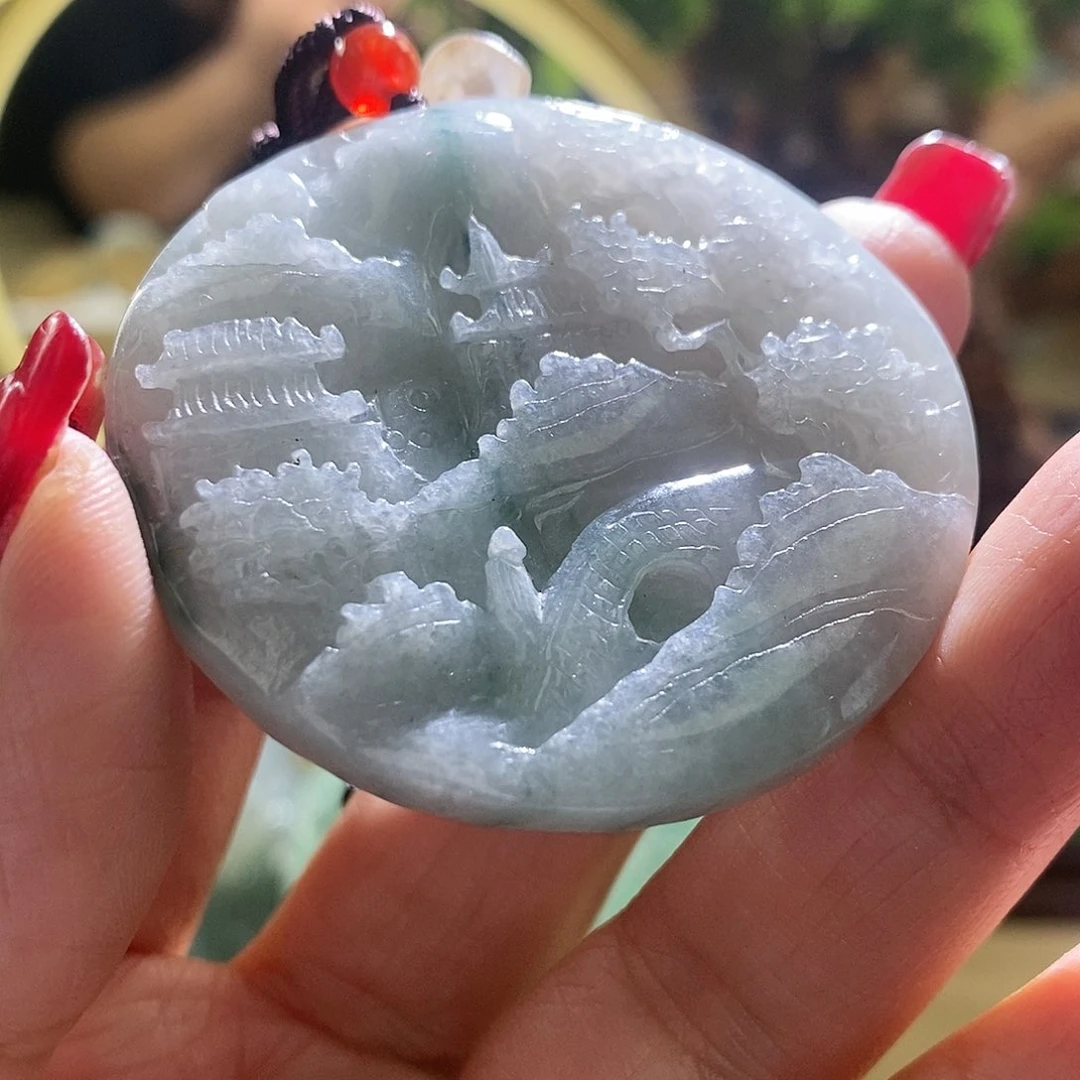 【闪购商品】翡翠颈饰未镶嵌山水