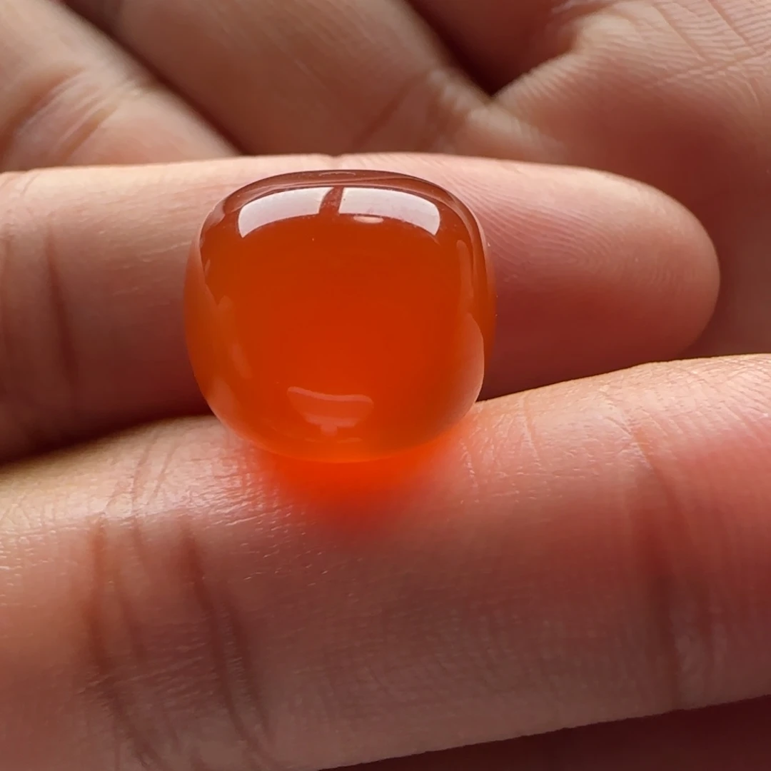 南红玛瑙未镶嵌老型13.7×12.2孔马牙，水线