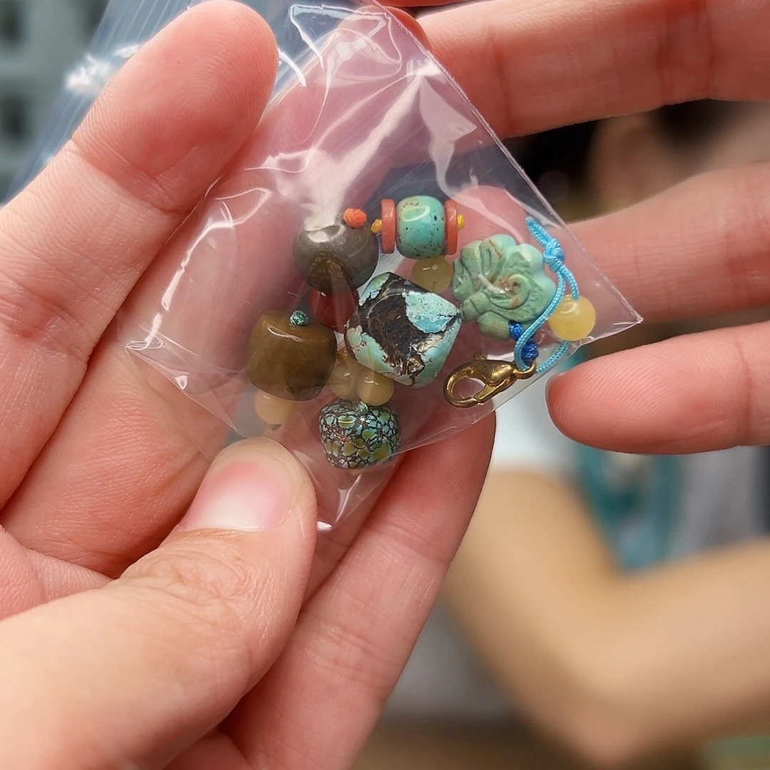 未镶嵌南红玛瑙珠宝奇石