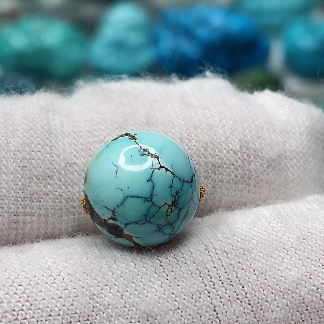 绿松石未镶嵌天然原矿 地大质检10.9mm