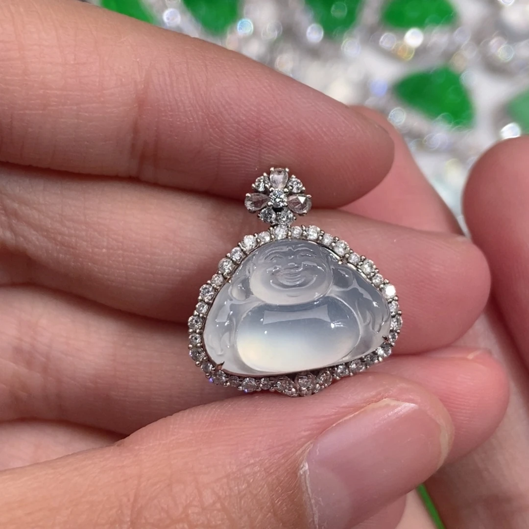 翡翠18K金镶嵌颈饰天然缅甸A货翡翠