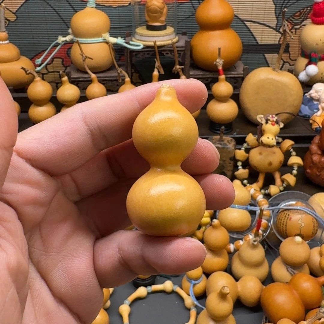 E***丶天津嘴绕指柔葫芦福禄