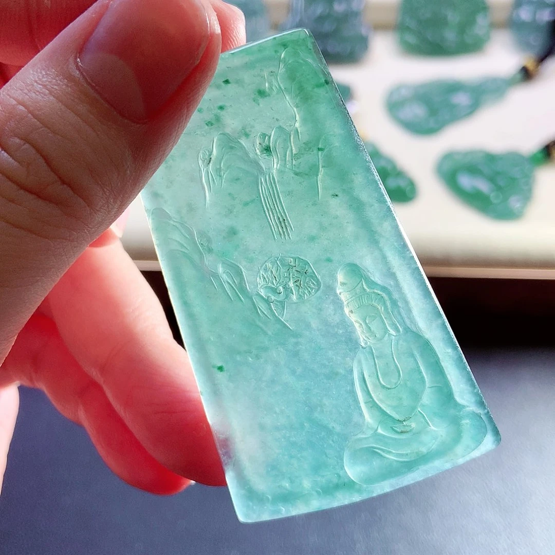 【闪购商品】翡翠未镶嵌颈饰天然