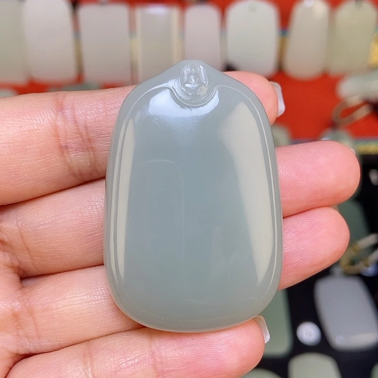 【闪购商品】颈饰未镶嵌和田玉