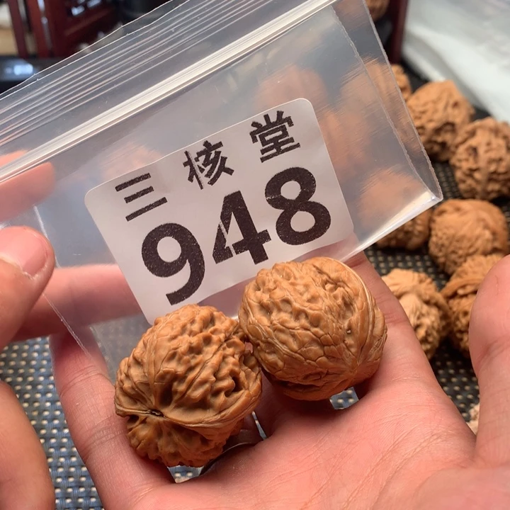 吊坠文玩核桃核鼎