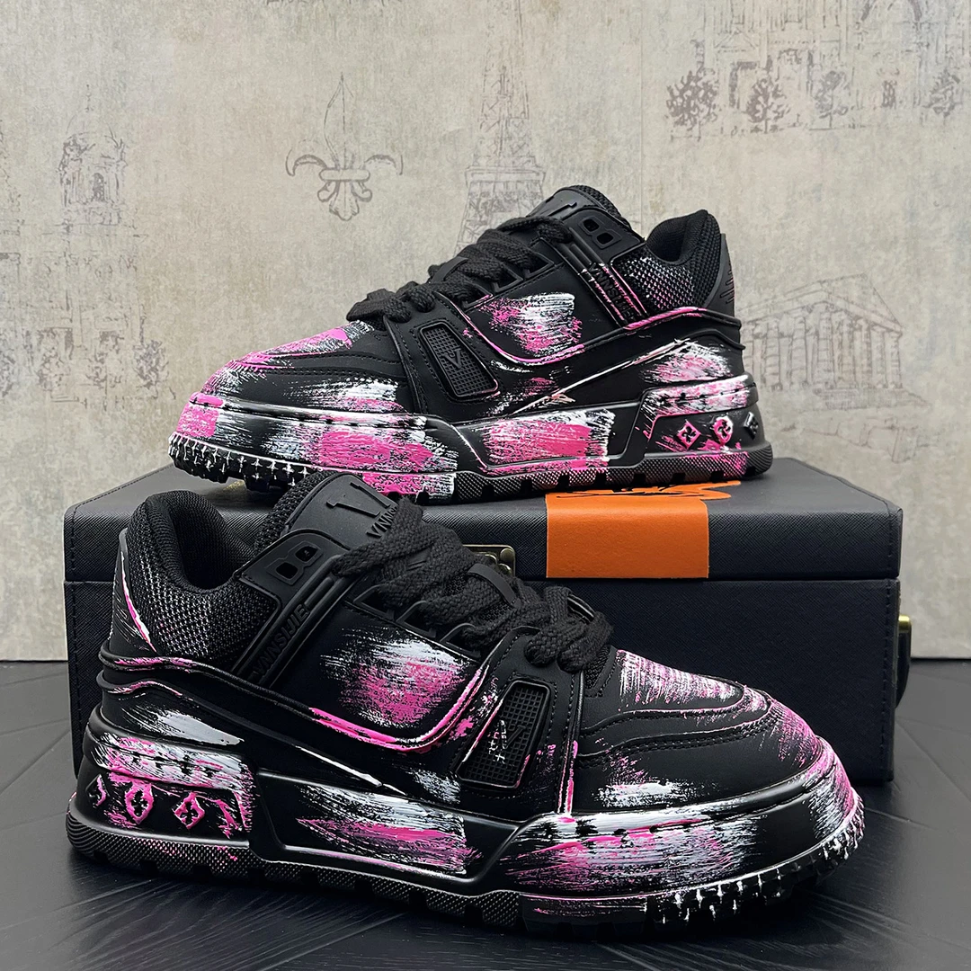 樱花粉帅气炸街男鞋子复古擦色ins时尚理发师板鞋皮面秋新款透气