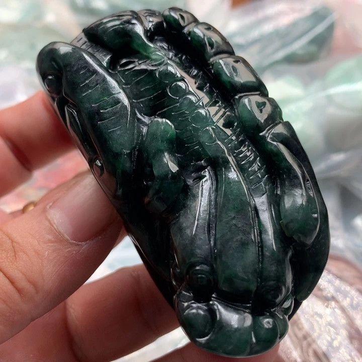 翡翠未镶嵌颈饰保真天然a货翡翠