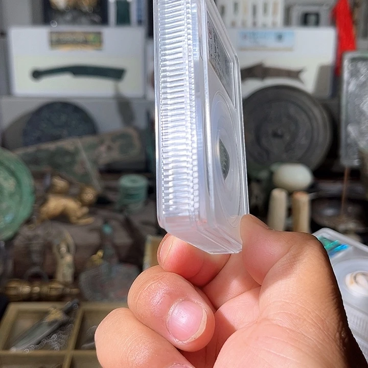 伙***里铜一个骨贝，所见所得d