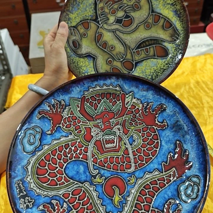 仡***人陶瓷瓷片瓷片瓷片2个