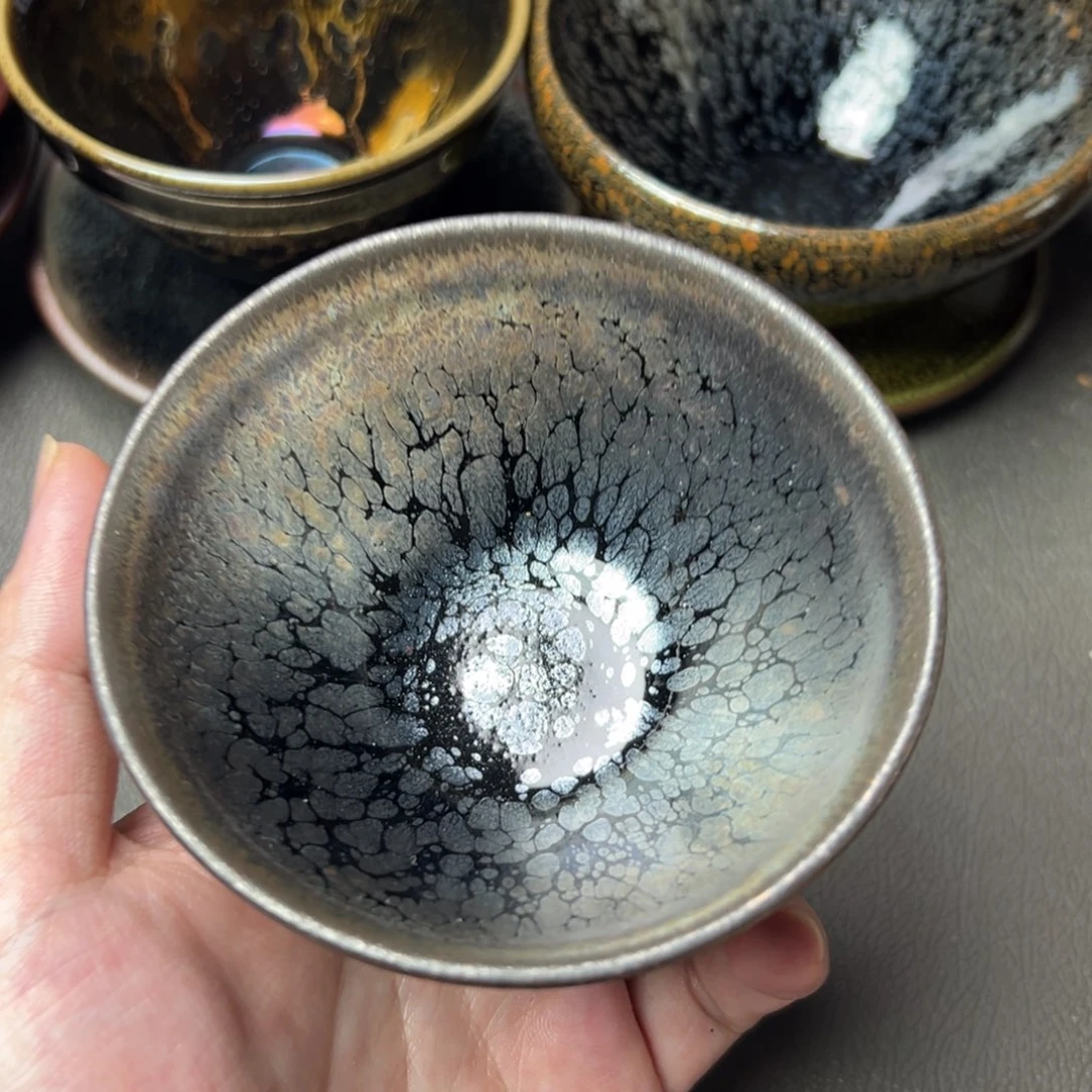 茶盏我也很累呀今天没人来