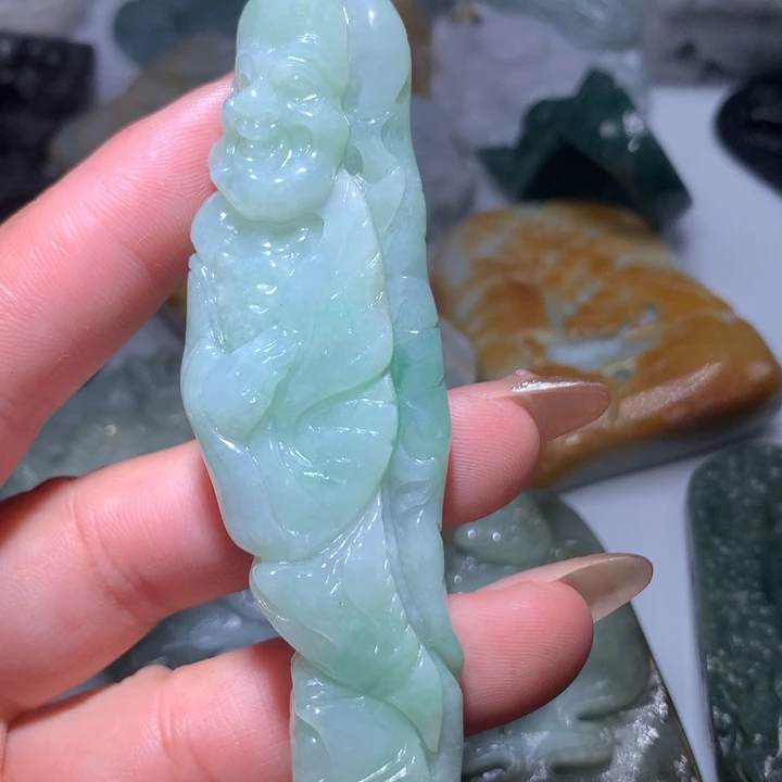 翡翠未镶嵌颈饰保真天然A货翡翠