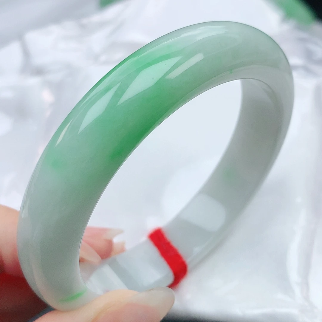 翡翠手镯未镶嵌58圈口882511