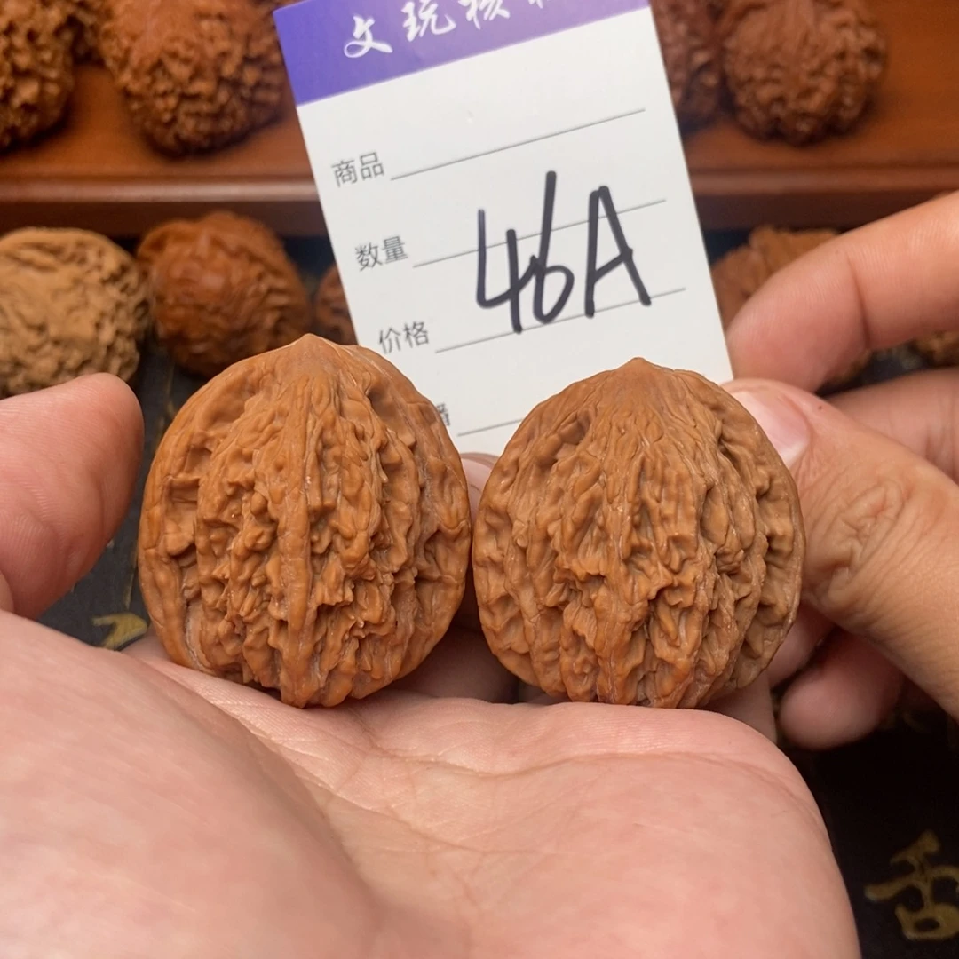 文玩核桃吊坠39虎头