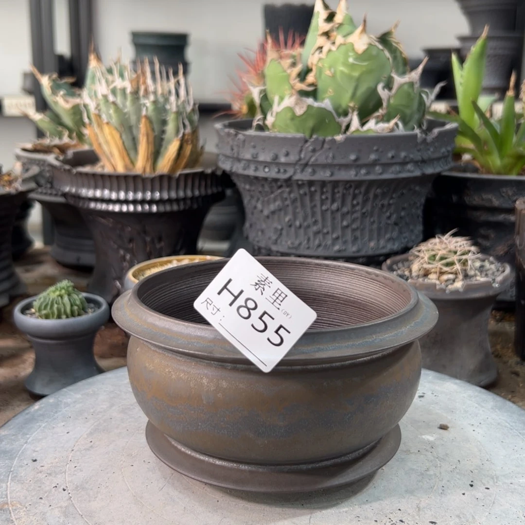 景德镇手工素里内口12.5高8瑕疵