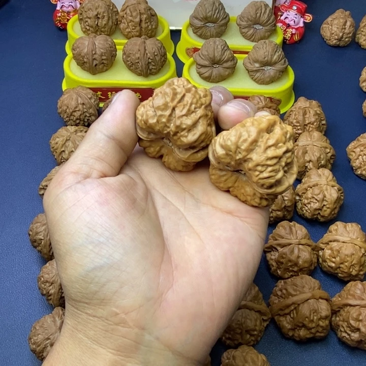 文玩核桃把件蛤蟆