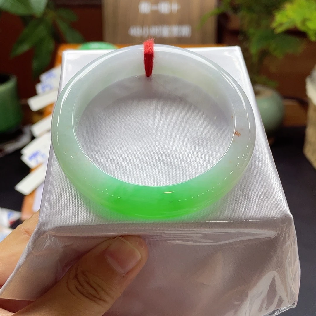 晴***紫翡翠未镶嵌手镯链接99