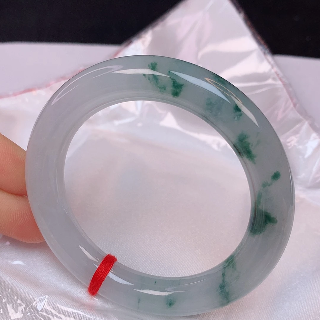 【闪购商品】翡翠手镯未镶嵌53圆条手镯