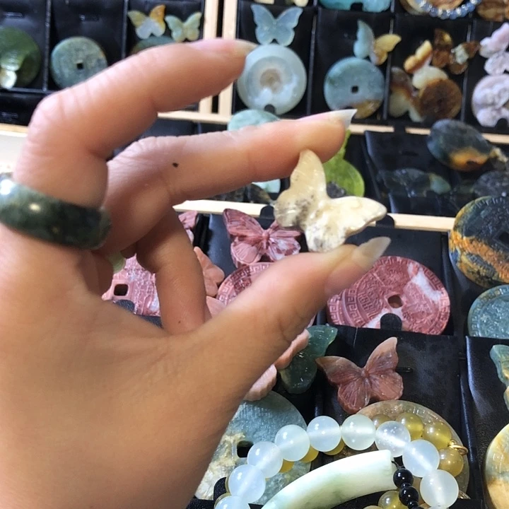 岫玉未镶嵌岫玉挂件