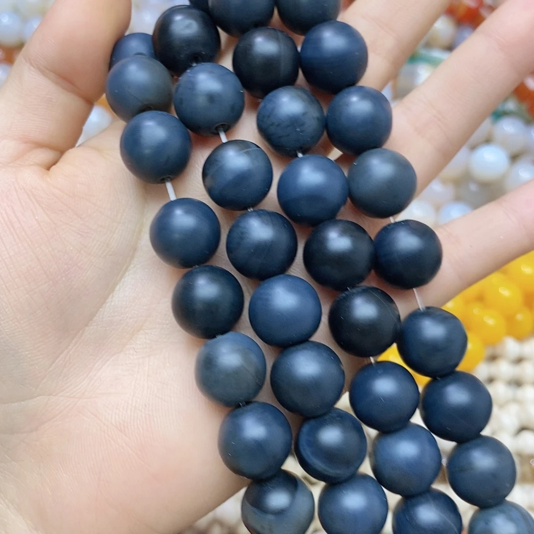 未镶嵌玛瑙/玉髓珠宝半成品卡十四玛瑙一条