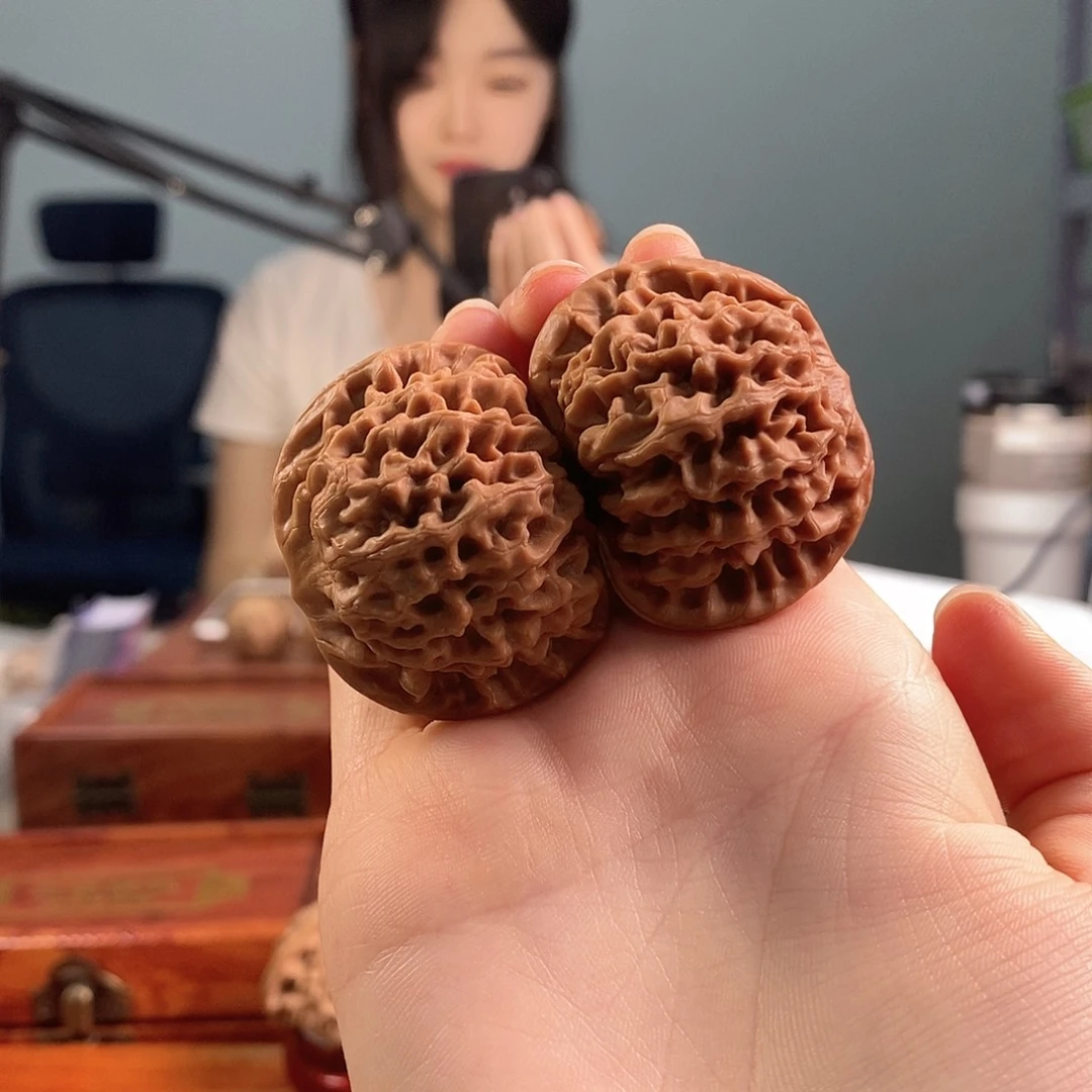 文玩核桃吊坠41秦闷