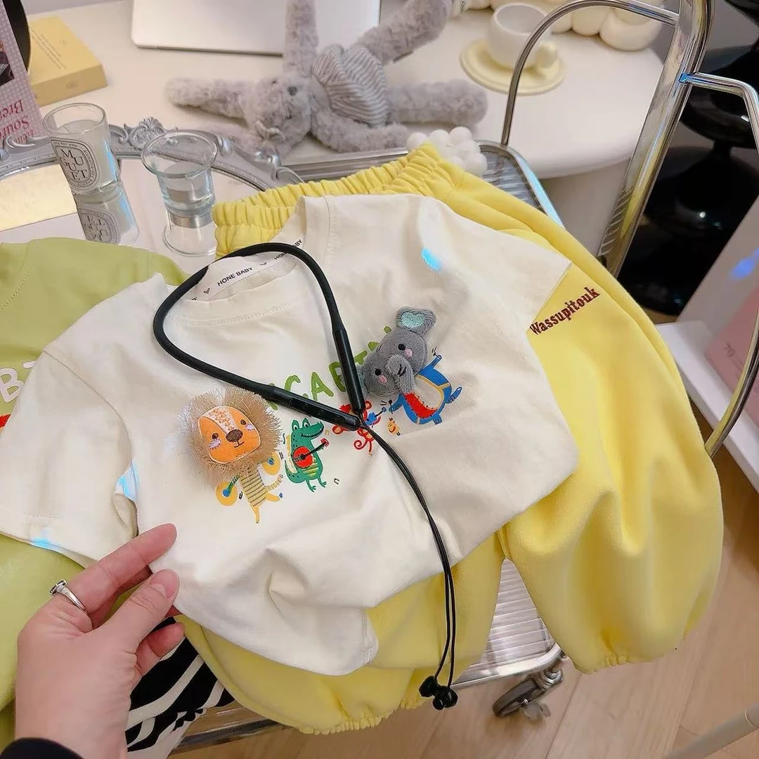 25ss立体卡通玩偶短袖T恤男女童透气圆领时尚休闲夏季宝宝上衣