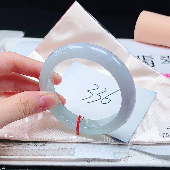 翡翠手镯未镶嵌缅甸天然a货手镯55+