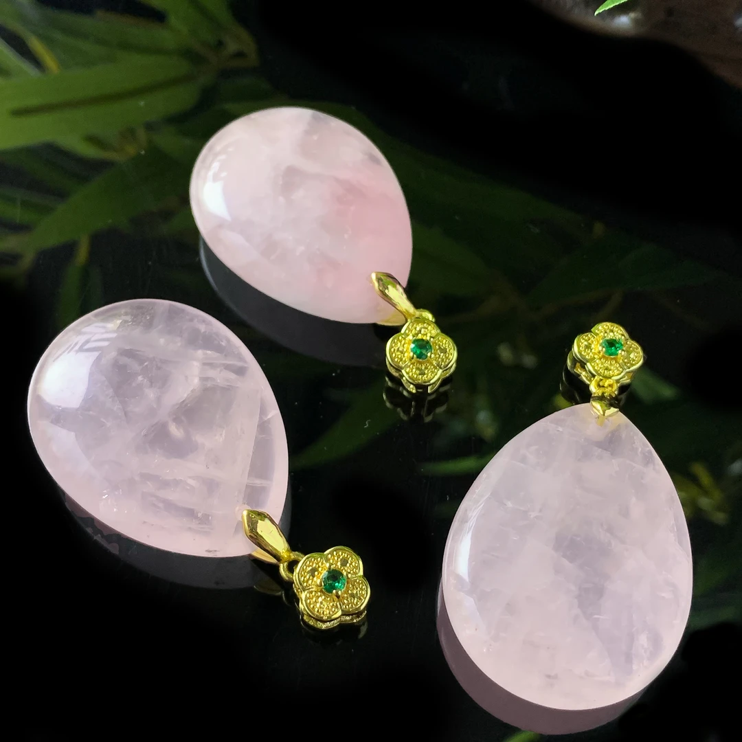 面面来财珠宝C11085-冰花芙蓉晶粉水滴吊坠-配链子-多样性发其一