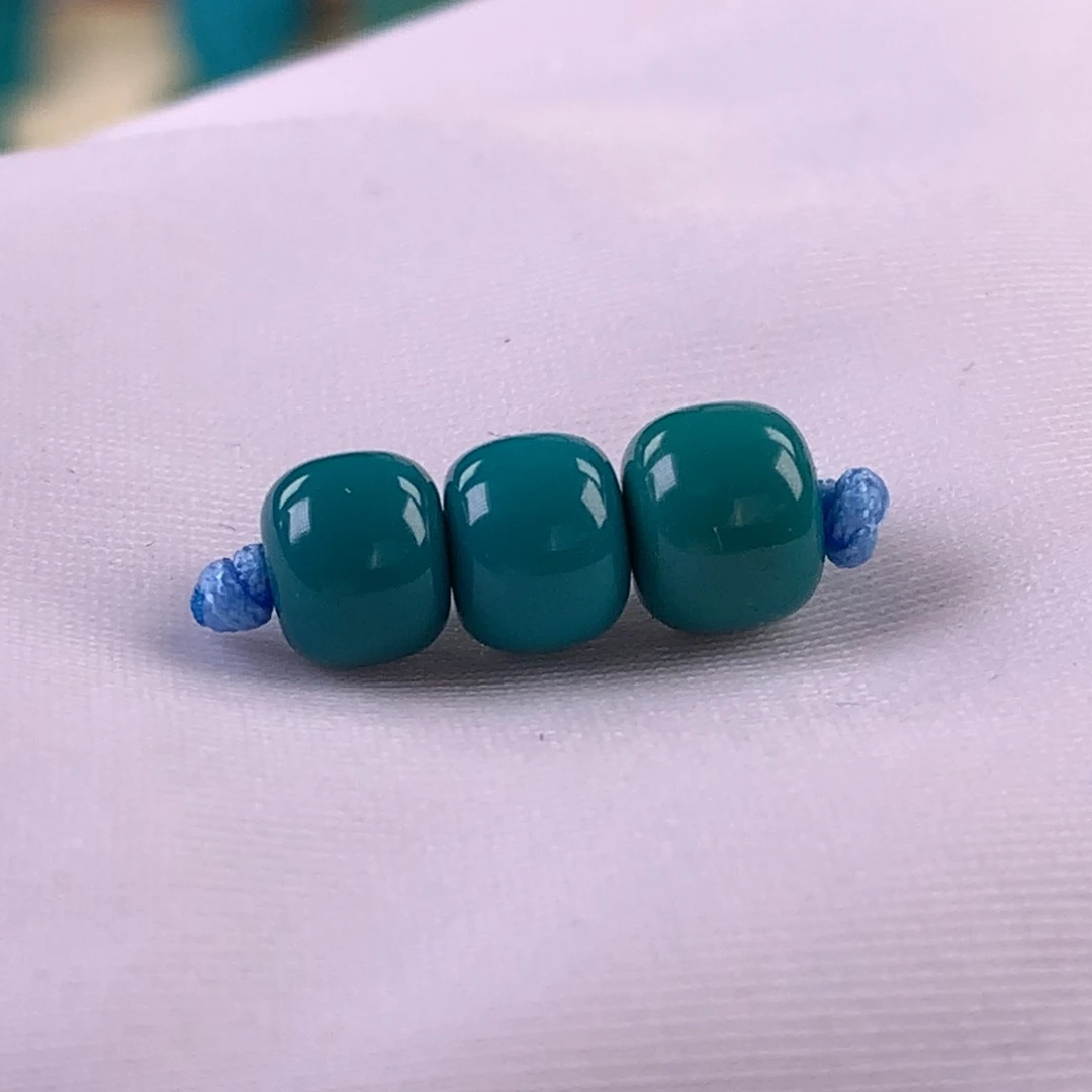 绿松石未镶嵌珠宝奇石7.1-6.6mm