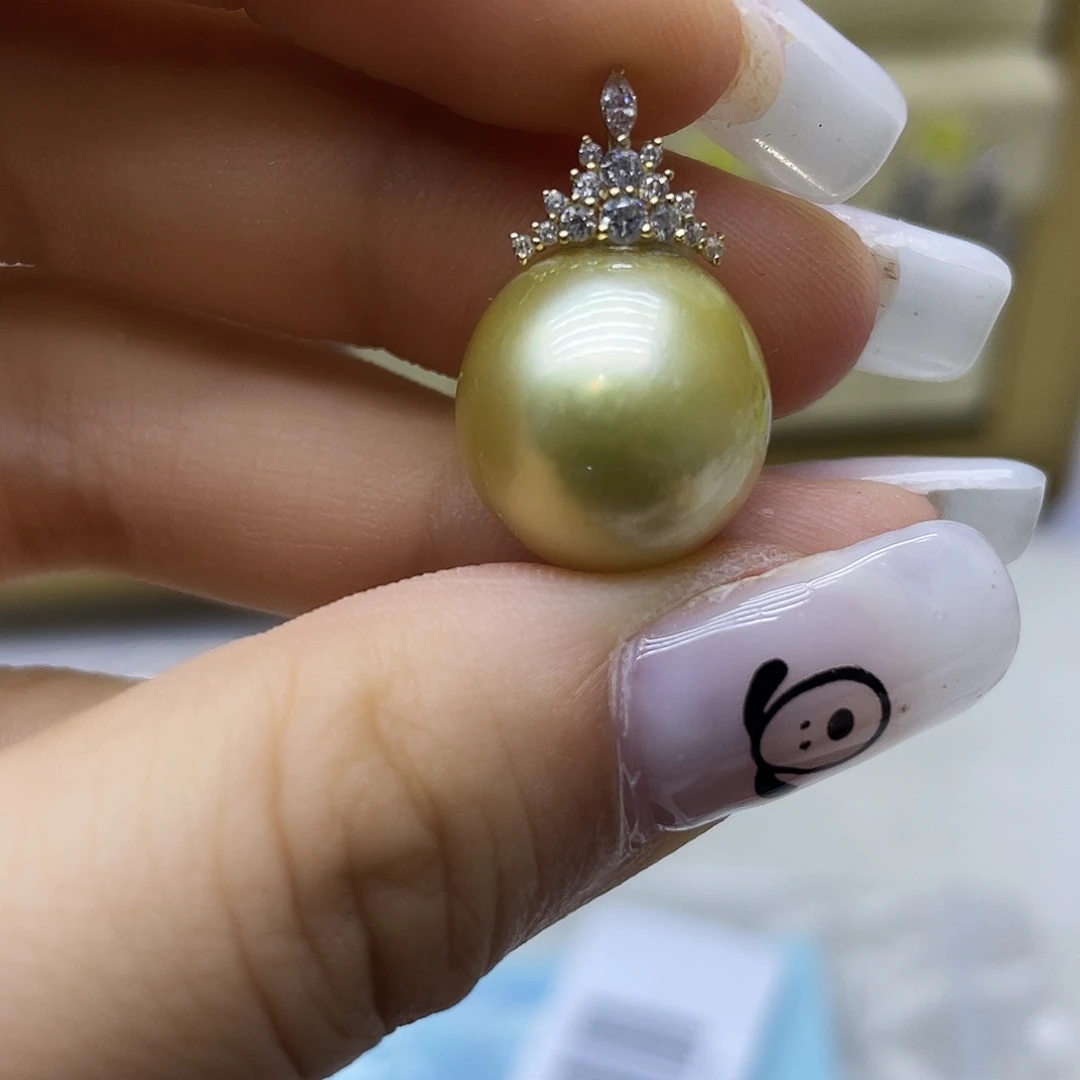 海水珍珠18K金镶嵌颈饰
