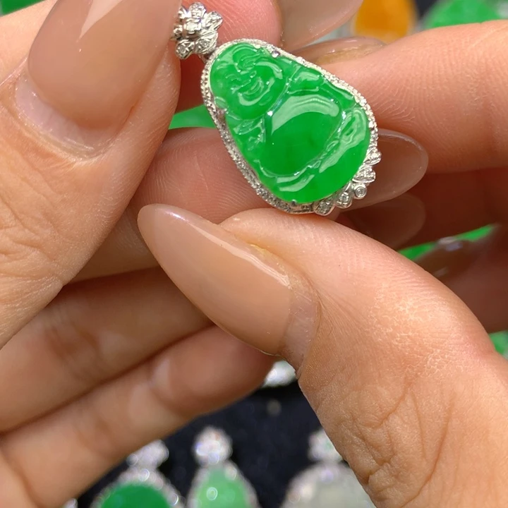 翡翠18K金镶嵌吊坠(不含链)