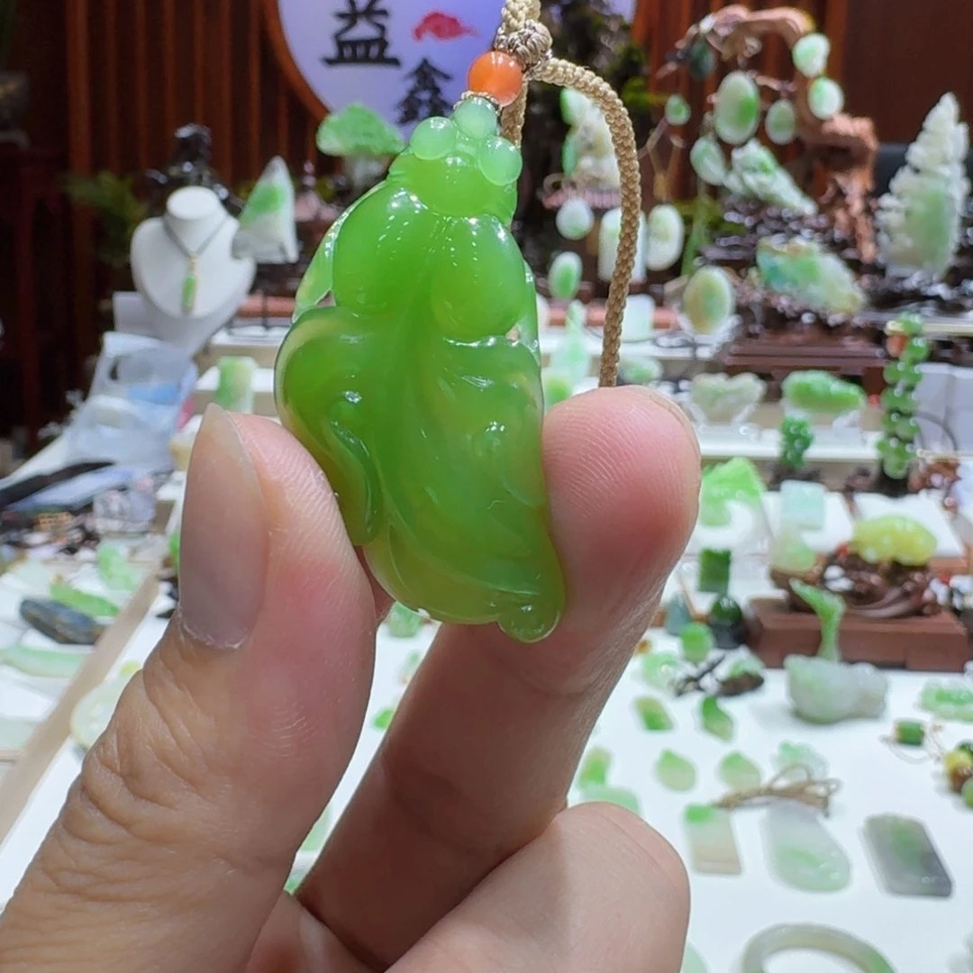 未镶嵌和田玉（碧玉）挂件和田玉碧玉果绿色金玉满堂
