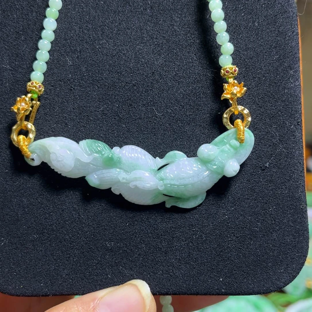 翡翠未镶嵌颈饰天然翡翠